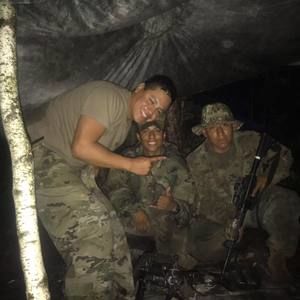 Meet your Posher, Marco cueva